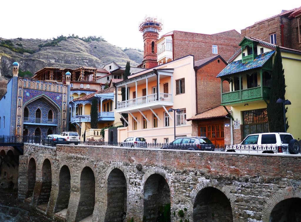 Sayat Nova Apartments Tbilisi ภายนอก รูปภาพ