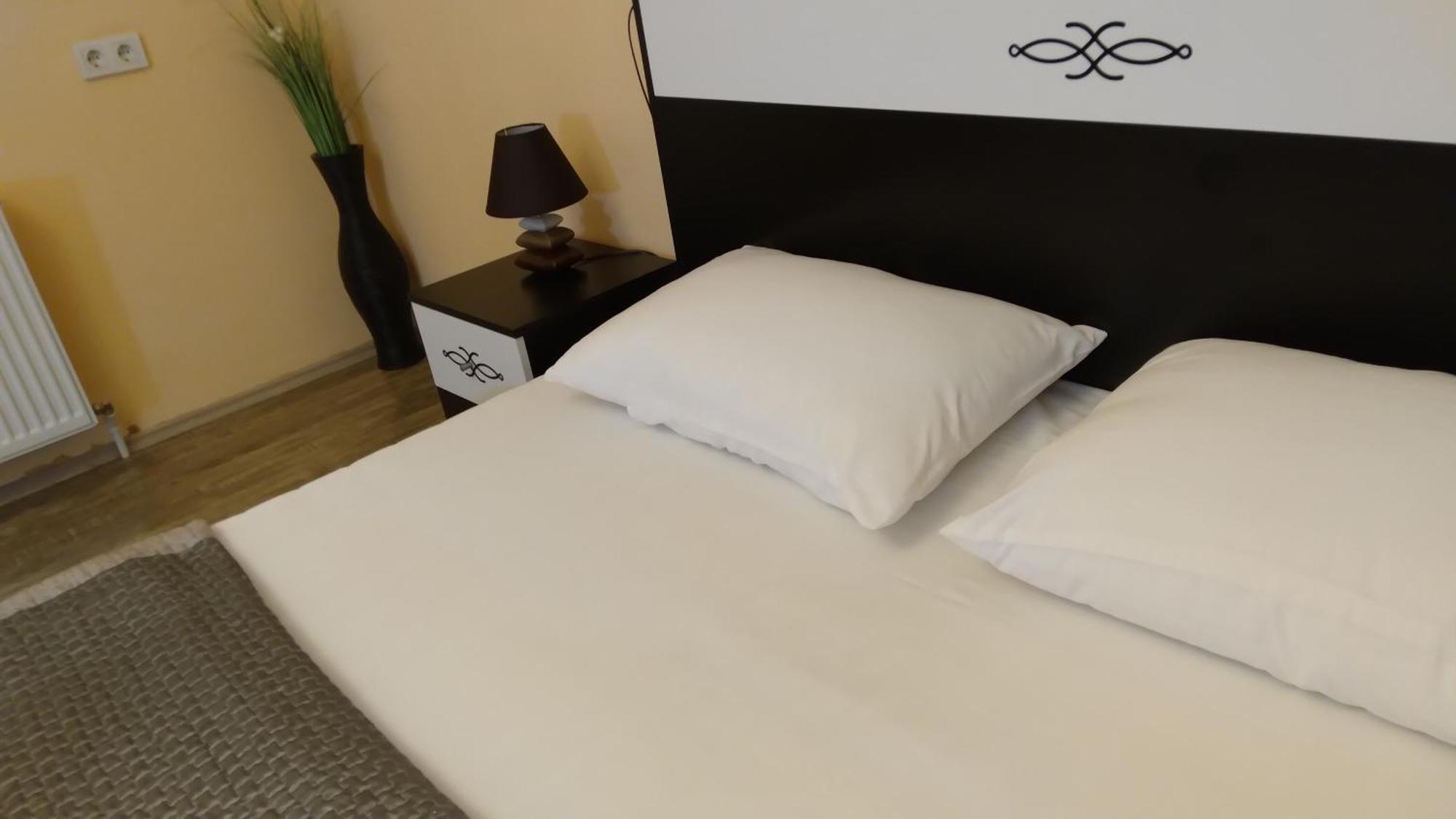 Sayat Nova Apartments Tbilisi ภายนอก รูปภาพ
